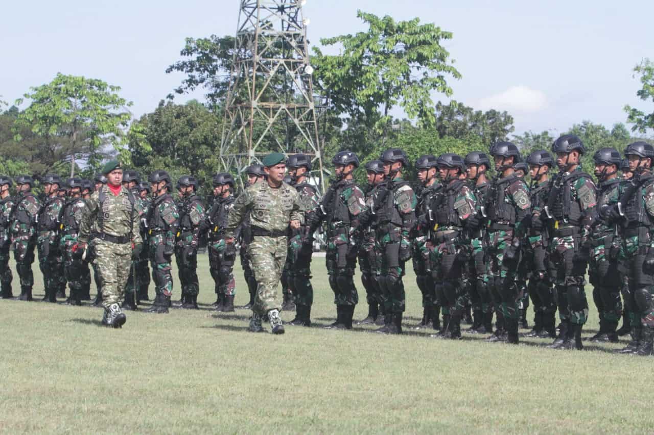 Danbrigif Mekanis Raider 6 TSB 2 Kostrad Pimpin Serah Terima Jabatan