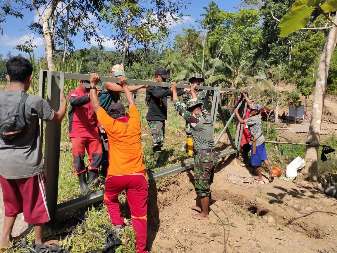 Kodim Sinjai Wujudkan Tiga Jembatan Gantung Bersama Vertical