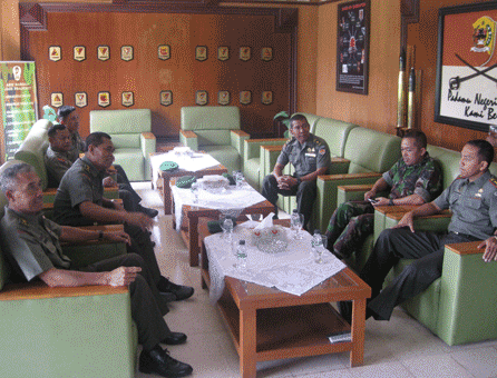 Gumil Secapaad Study Banding Gumil Secapaad Study Banding