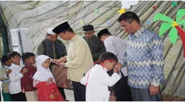 images_img_Kostrad_jumat_03082012