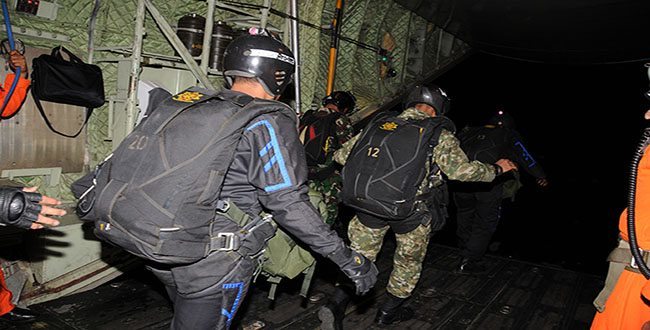 images_img_dispenad_penerjunan-malam