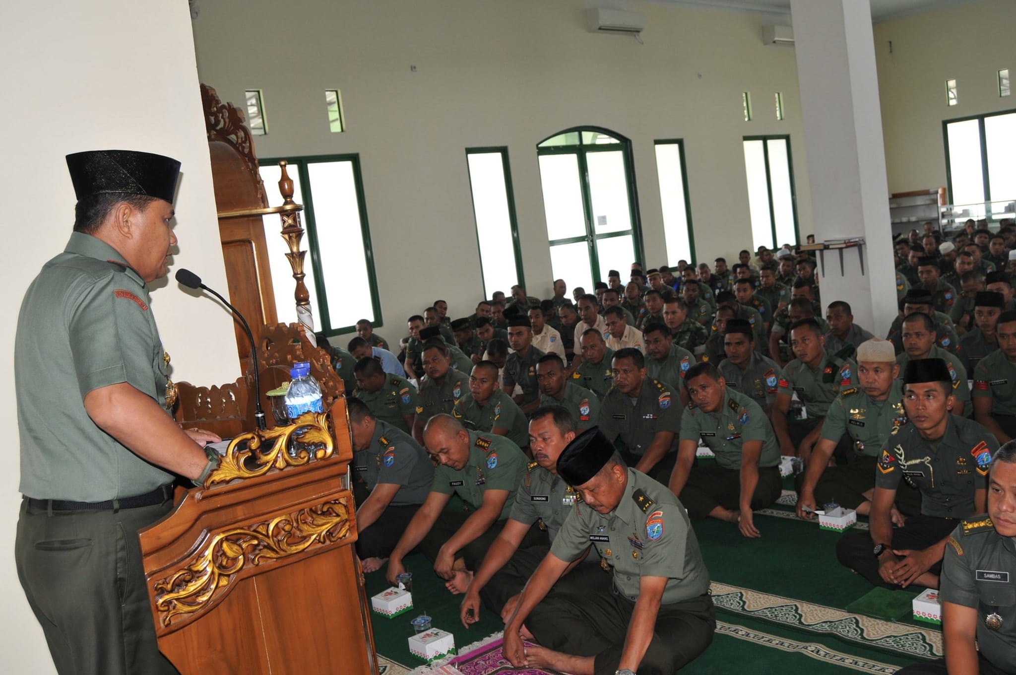 TNI AD - Prajurit Makodam XII/Tpr Peringati Maulid Nabi 