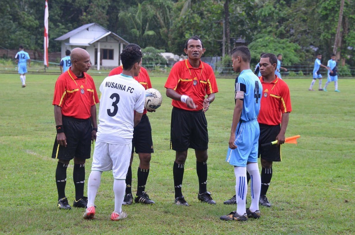 Daftar pemain sepakbola Indonesia berdarah Maluku - Bagikan