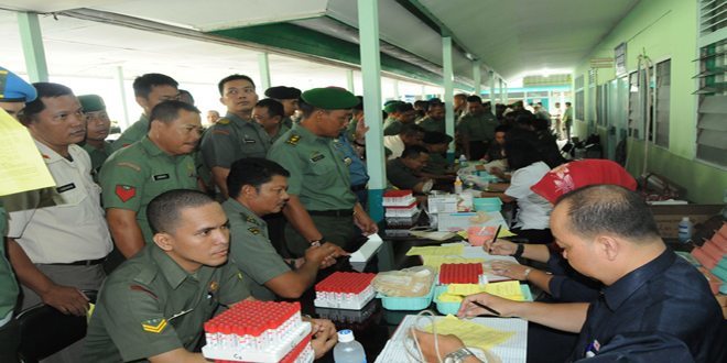 Kodam XII/Tanjungpura Bhaksos Donor Darah HUT Ke 69 TNI