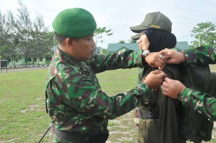 TNI AD - Kasrem Buka Diklat Bela Negara CPNS Pemda Bangka 
