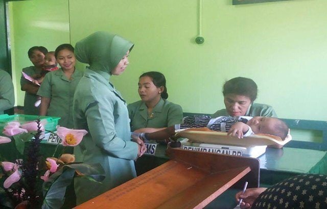 Persit KCK Cabang XVII Kodim 1702 Jayawijaya Gelar Lomba 