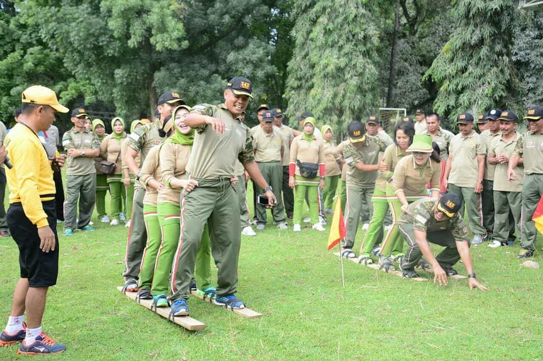 Family Gathering Warga Korem 142 TNI Angkatan Darat