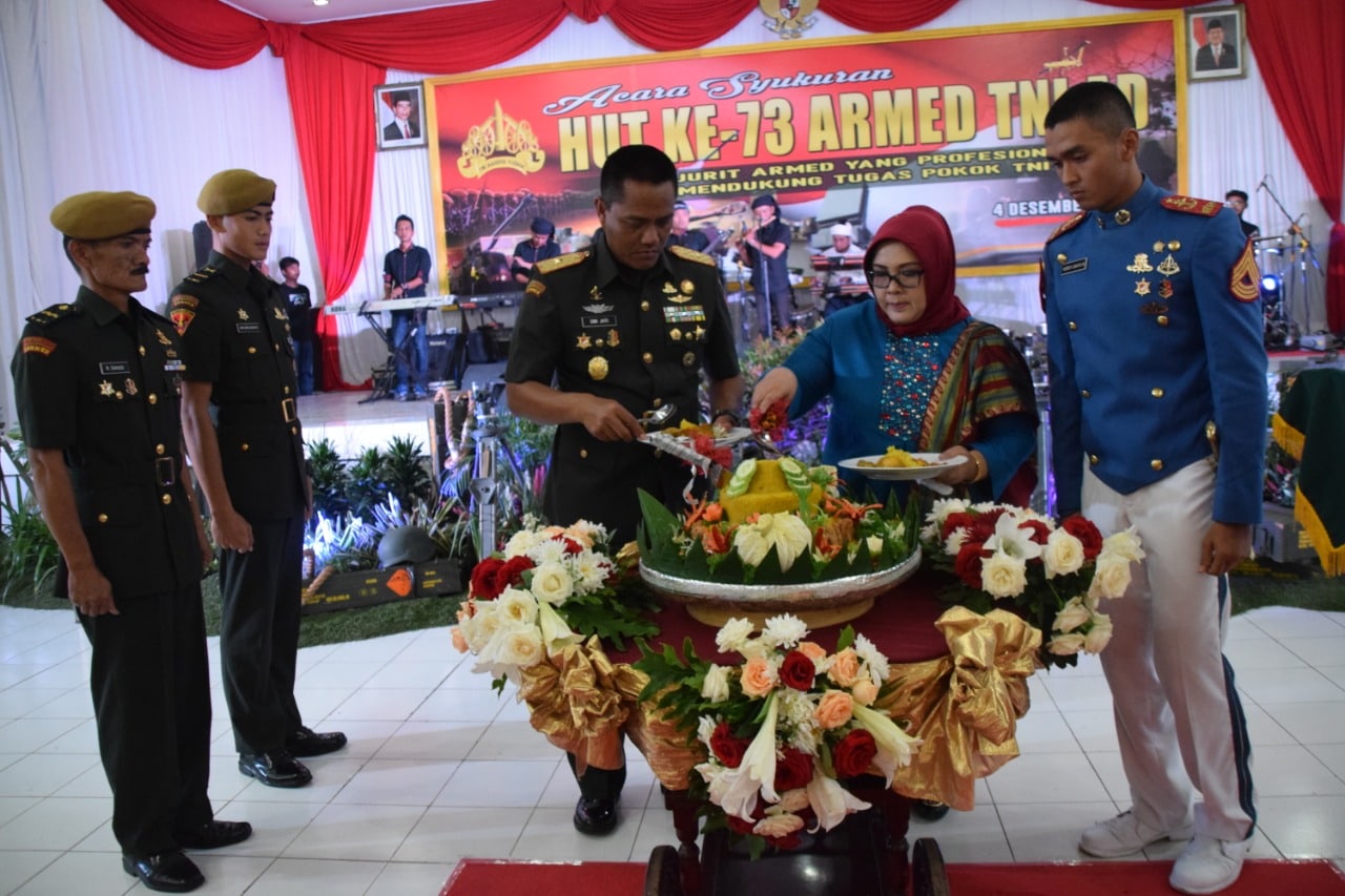 73 Tahun Artileri Medan Tni Ad Membentuk Prajurit Profesional