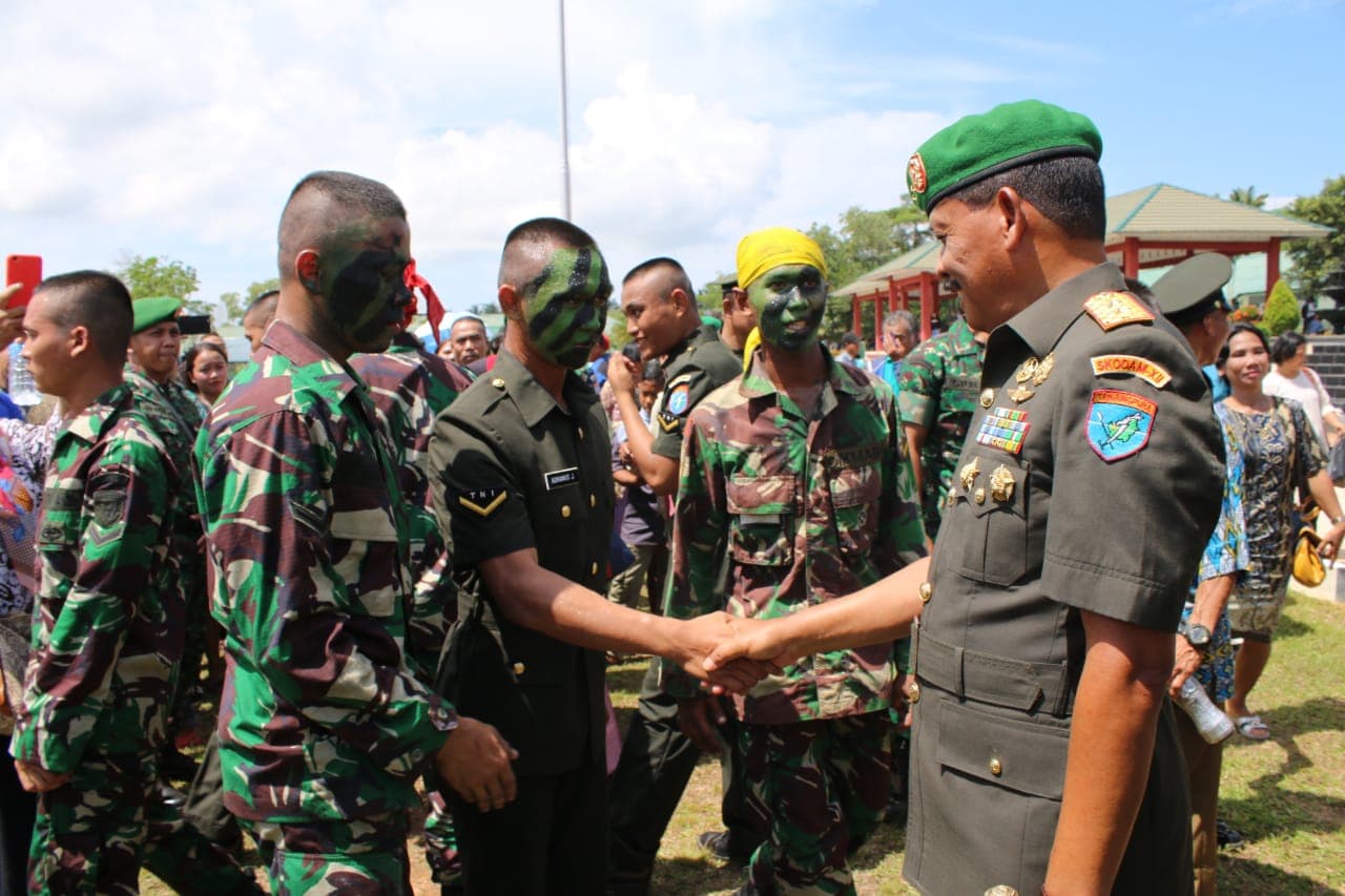 25 Pemuda Perbatasan Dilantik Jadi Bintara TNI AD 