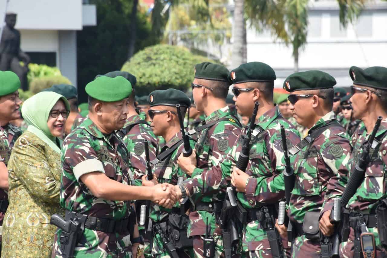 Pangdam Iii/siliwangi Berangkatkan Satgas Yonif Raider 300/bjw Ke Perbatasan Ri – Png