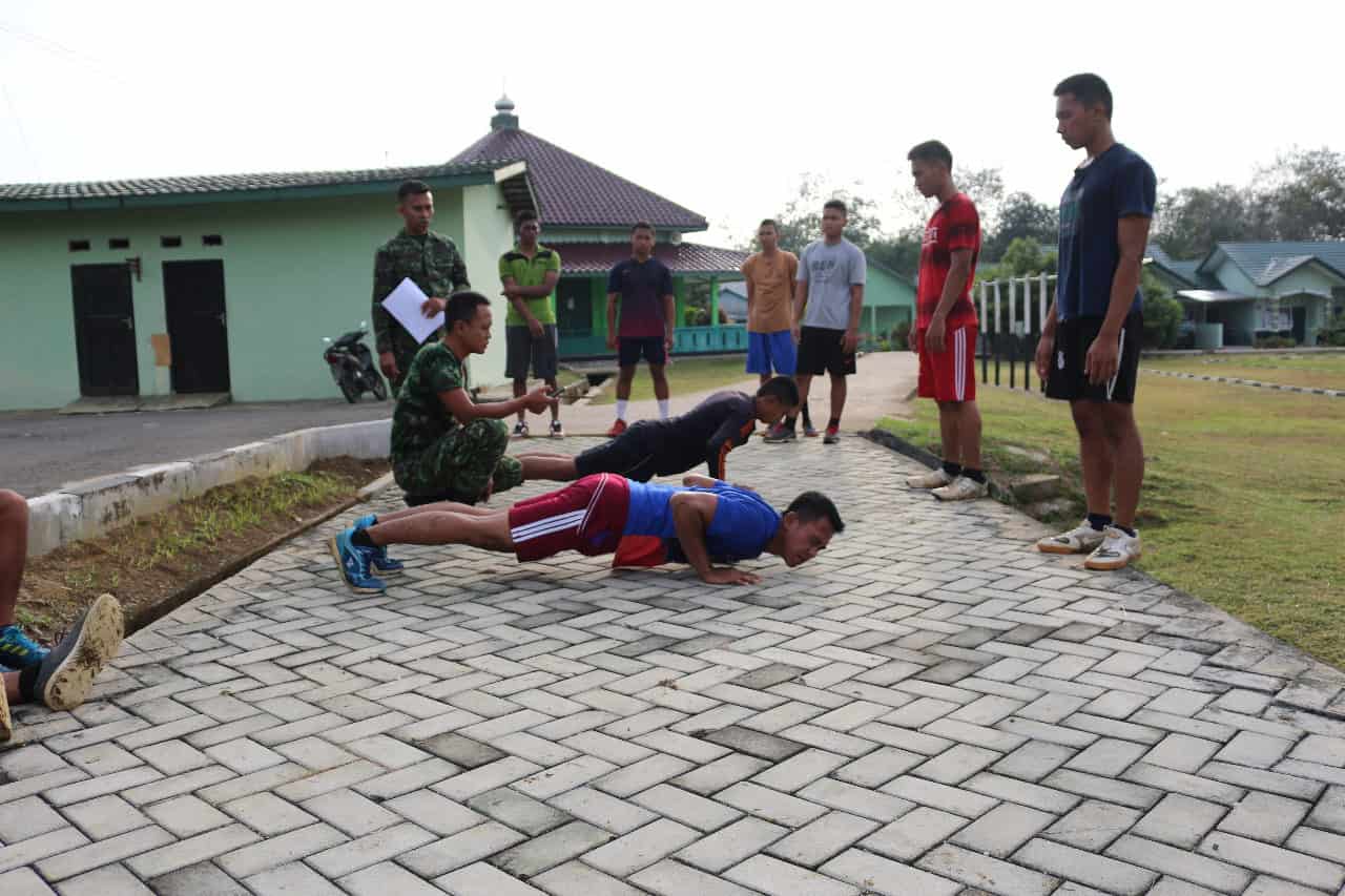 Juara Aasam 12 Kali Berturut-turut, Petembak Tni Ad Fapatkan Apresiasi Dari Pt Pindad