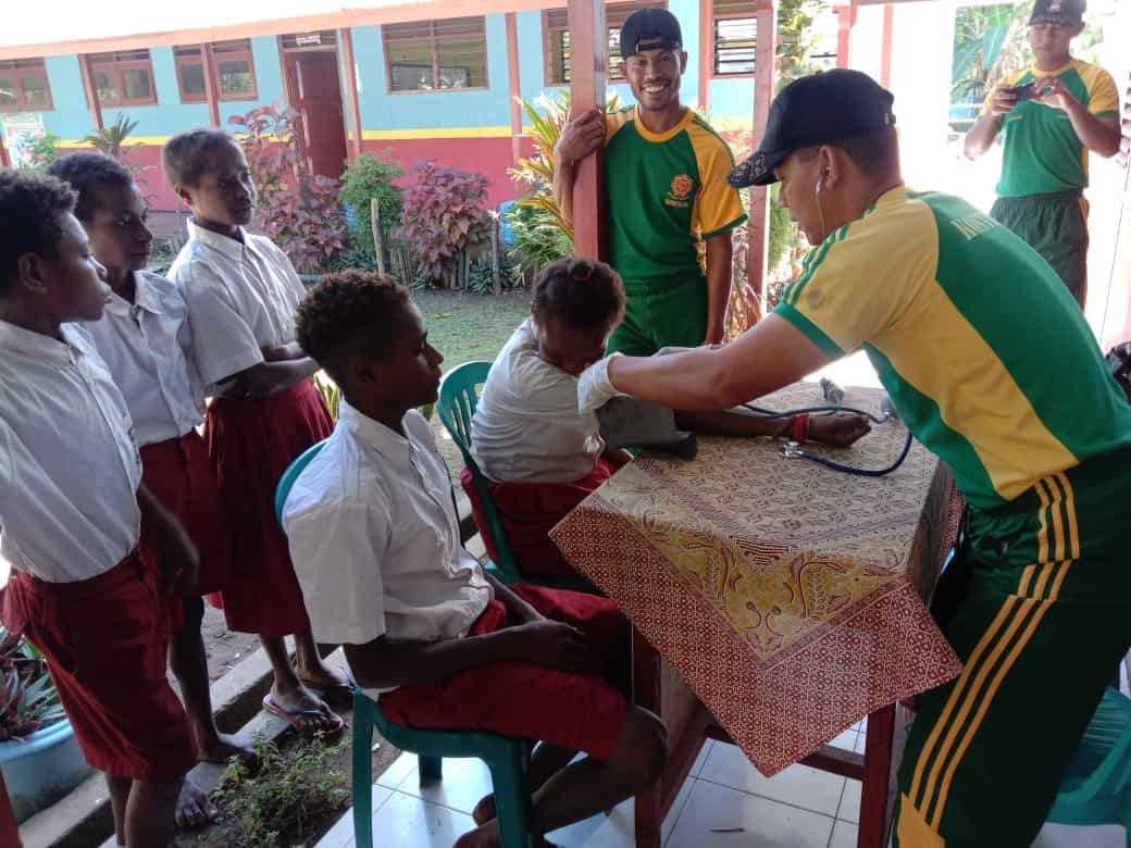 Sayangi Jantungku-Jantungmu, Satgas Yonif MR 411 Bangun Generasi Muda Papua Berkualitas Unggul