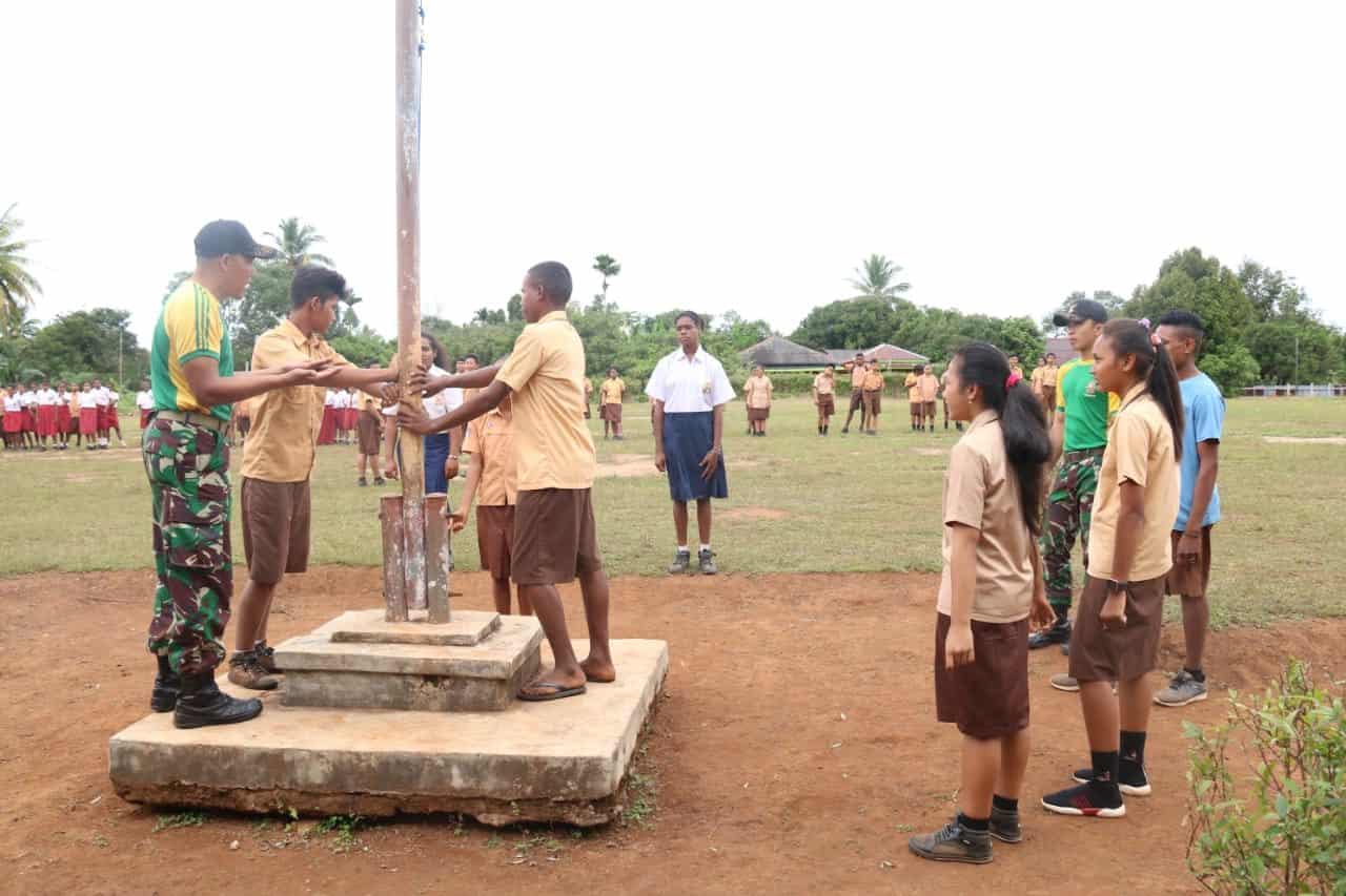 Latih PBB Pelajar SMP, Satgas Yonif MR 411 Bangun Karakter Generasi Muda Papua