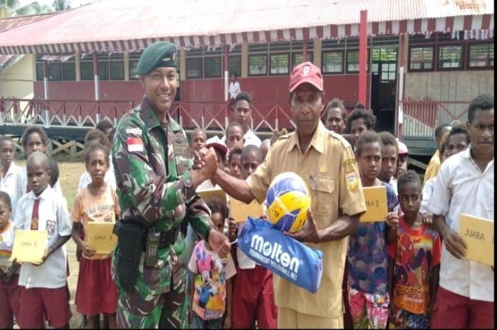 Rangsang Jiwa Kompetitif dan Hidup Sehat, Satgas Yonif 300 Gelar Lomba Pelajar