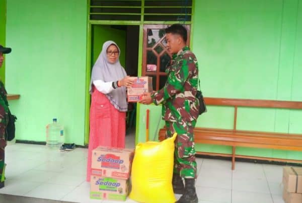 Peringati Maulid Nabi, Satgas Yonif 509 Bagikan Sembako ke Panti Asuhan Jayapura Peringati Maulid Nabi, Satgas Yonif 509 Bagikan Sembako ke Panti Asuhan Jayapura