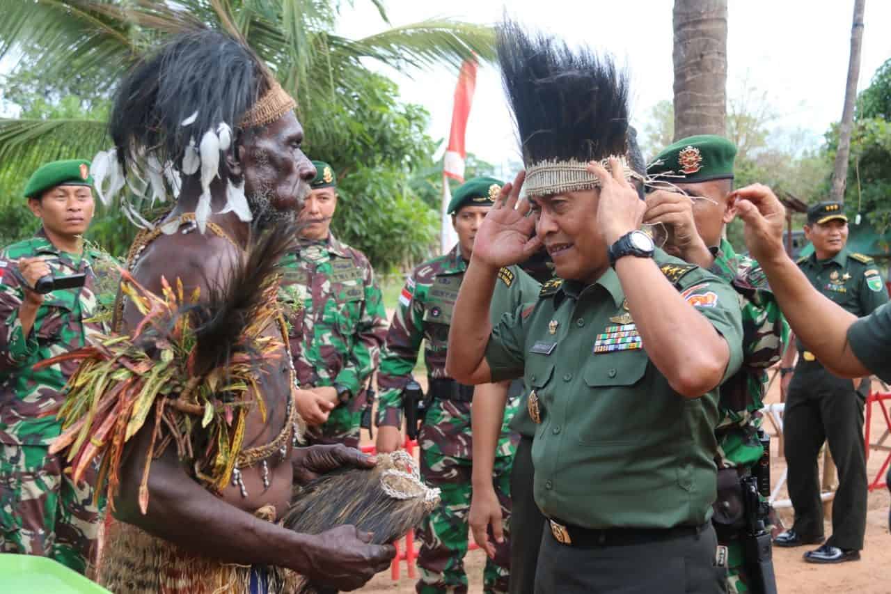 Sambut Aster Kasad, Suku Kanum Papua Gelar Tarian Adat