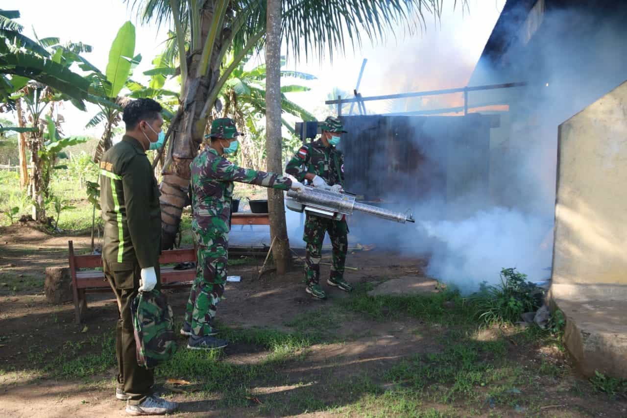 Sinergi Satgas Yonif MR 411 dan KKP Merauke Cegah Malaria di Perbatasan