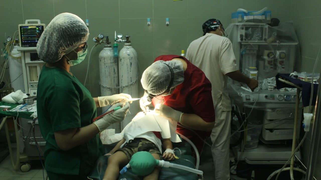 Peduli Anak Bangsa, Denkes Ternate Gelar Operasi Bibir Sumbing Gratis