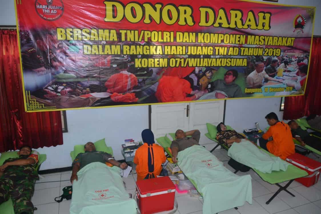 Rangkaian Peringatan Hari Juang TNI AD, Korem 071/WK Gelar Donor Darah