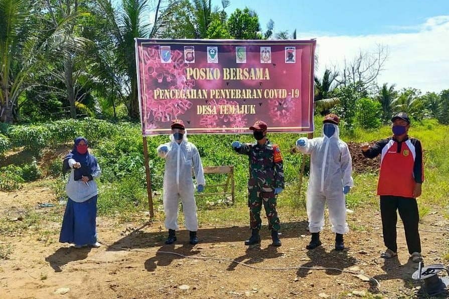 Posko Bersama Desa Wisata, Satgas Yonif 641 Tangkal Corona di Kalbar