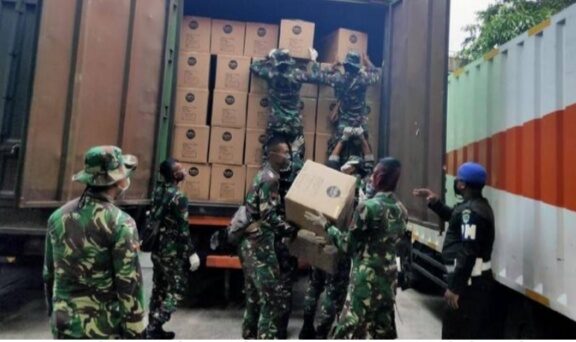 Yonarhanud-3 Kawal Pengiriman 20 Ribu APD Bagi Tenaga Medis