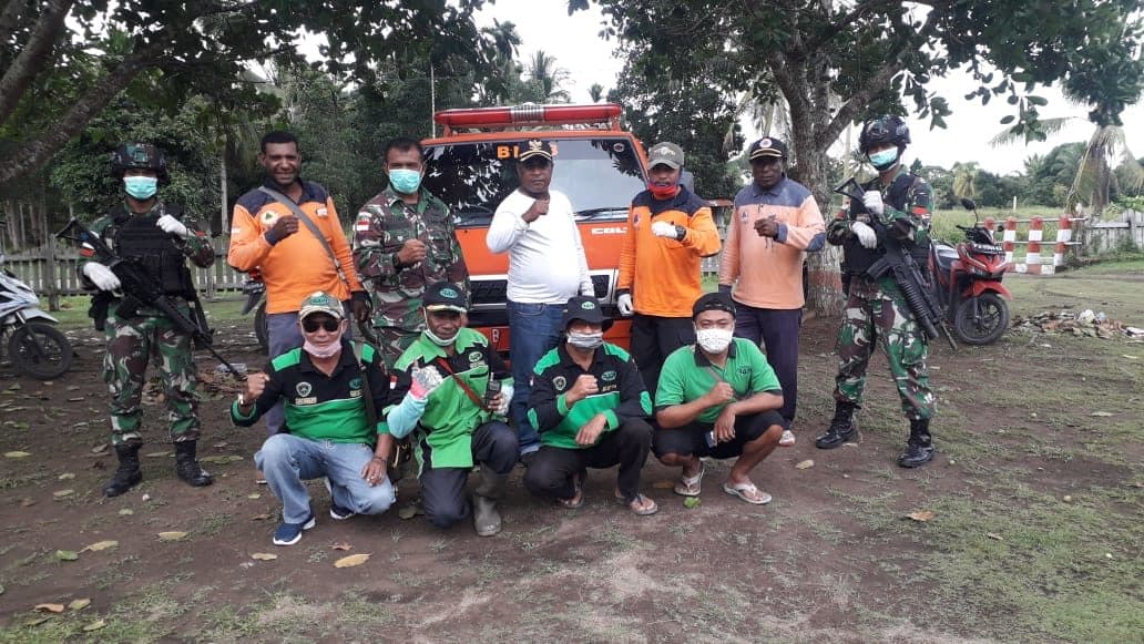 Satgas Yonif 754 Kostrad dan Warga Bersatu Cegah Corona di Papua