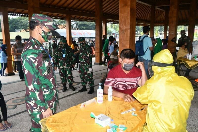 Gelar Rapid Test, Kodam Brawijaya Tekan Penyebaran Covid-19 di Surabaya