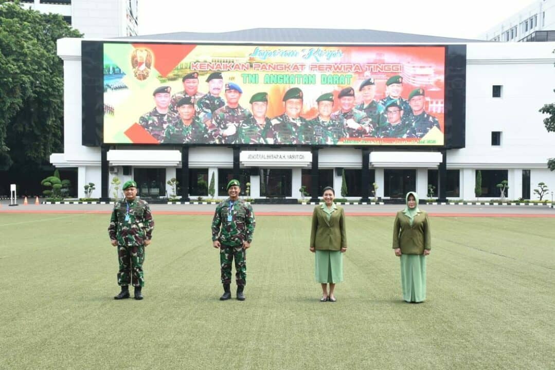 Kasad Terima Laporan Kenaikan Pangkat Wakasad dan 12 Perwira Tinggi TNI AD