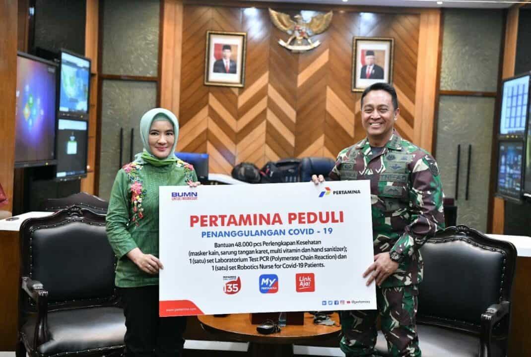 TNI AD Terima Bantuan 48.000 Perlengkapan Kesehatan dari Pertamina Peduli Kasad : TNI AD Siap Bantu Pertamina.