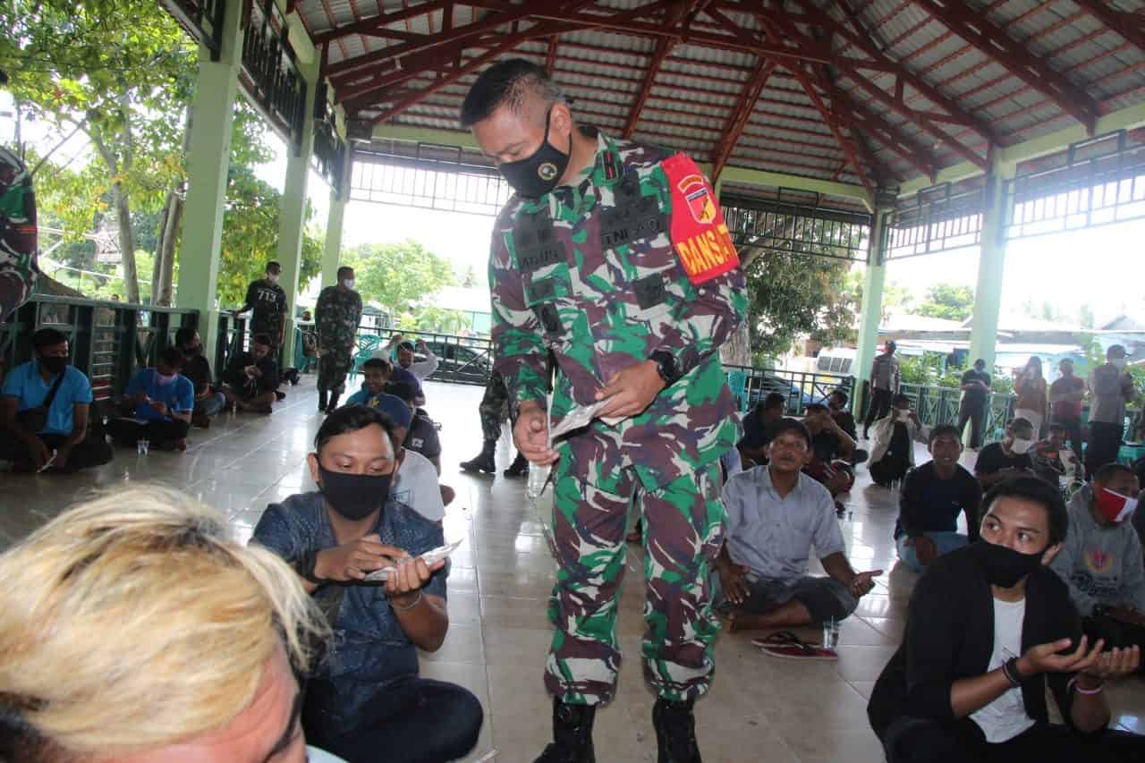 Tidak Patuhi Protokol Kesehatan, Korem 133 Beri Pembinaan Kepada Warga