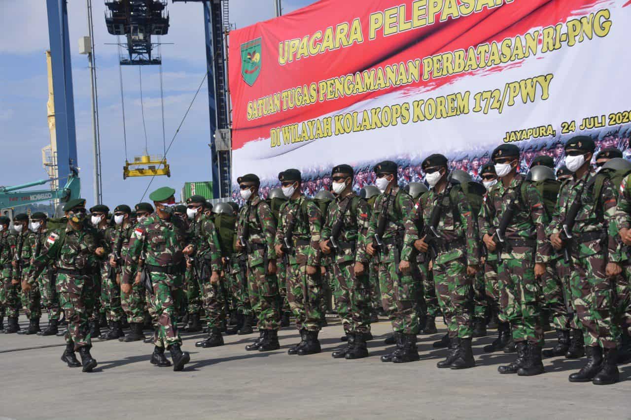 Dankolaksops Korem 172/PWY Lepas 3 Batalyon Satgas Pamtas RI-PNG yang Purna Tugas