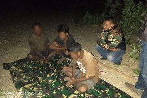 Patroli Rutin, Satgas Yonif RK 744 Amankan 3 Pelintas Batas Ilegal Asal RDTL