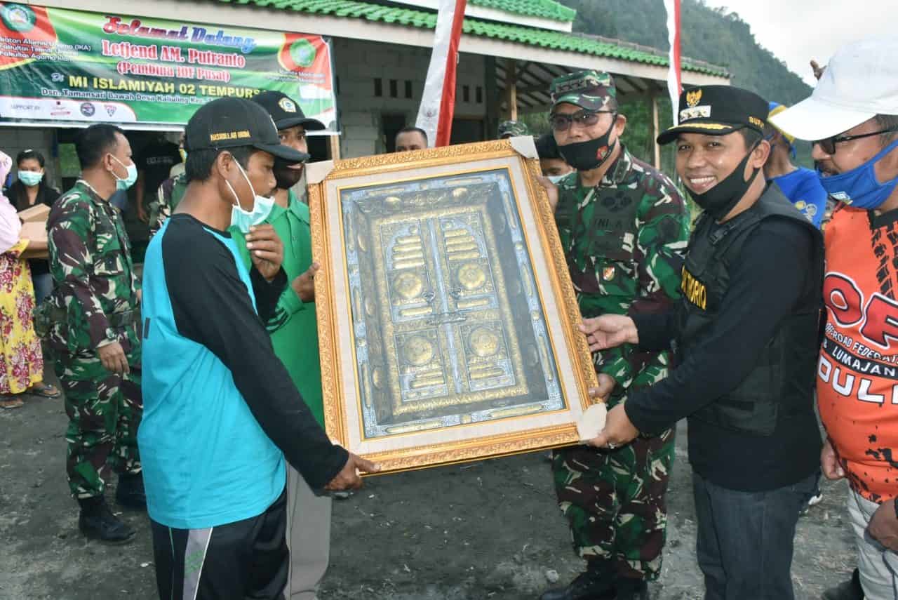 Kodiklatad Melaksanakan Bakti Sosial Bersama Forkompimda Kabupaten Lumajang