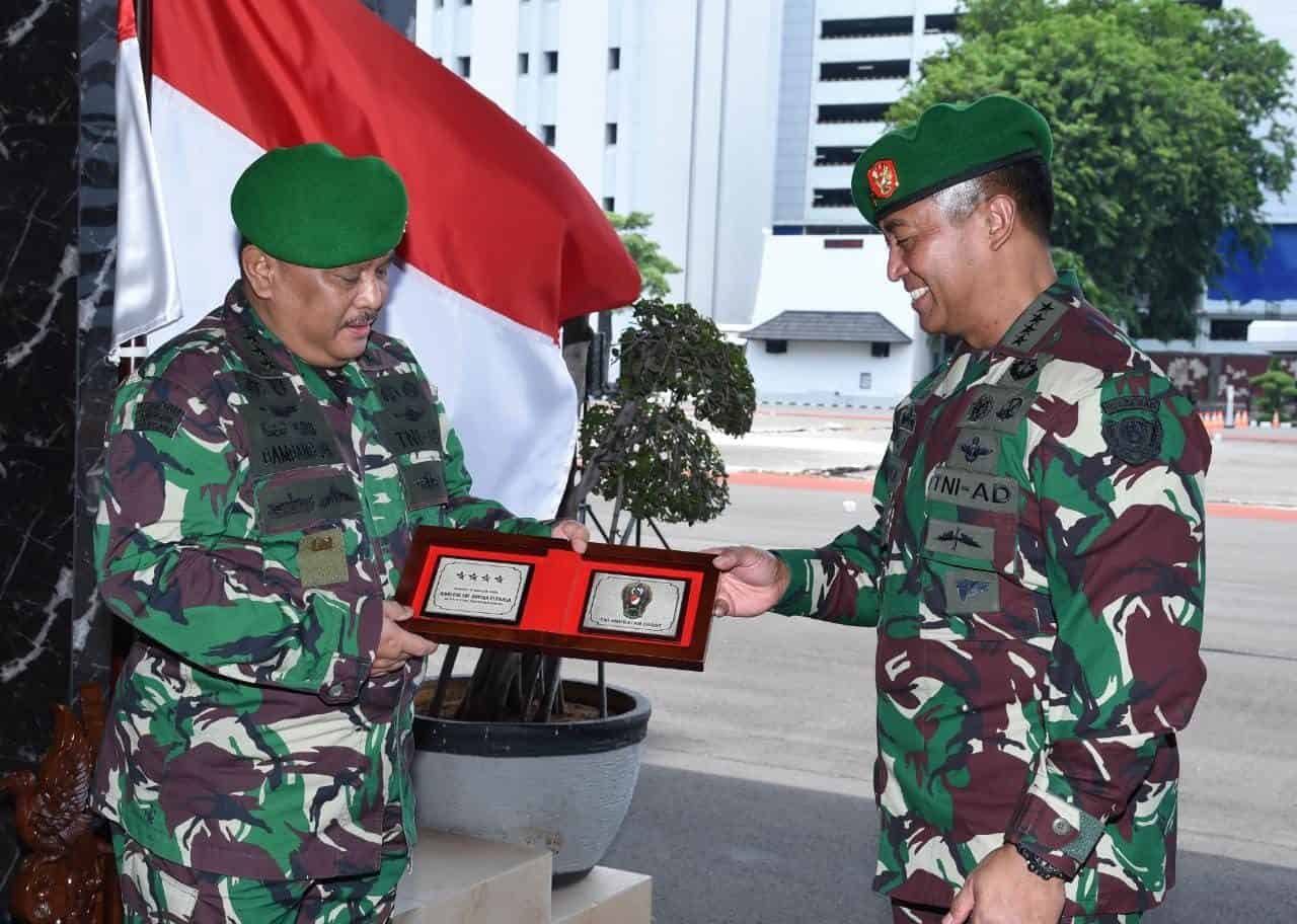 Kasad Pimpin Penyerahan Jabatan Ka RSPAD Gatot Soebroto dan Laporan Kenaikan Pangkat Sembilan Pati