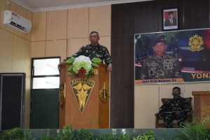 Sambangi Yonarmed 12/Divif 2 Kostrad, Pangkostrad Luncurkan Aplikasi READY