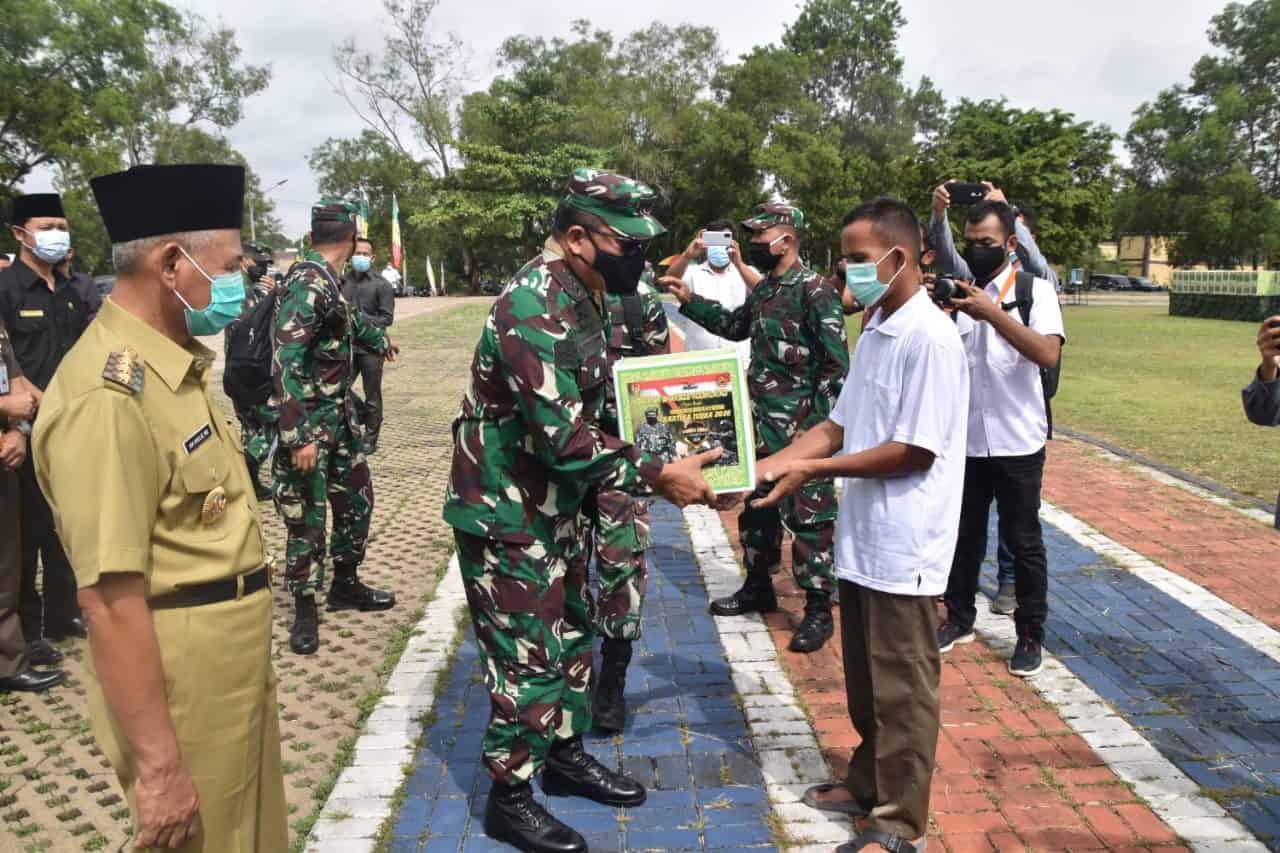 Kodiklatad Adakan Baksos di Sekitar Daerah Latihan Ancab TNI AD Kartika Yudha TA 2020