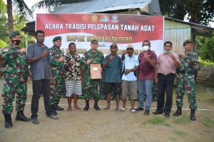 Masyarakat Adat Skofro Serahkan 21 Hektar Tanah Kepada Korem 172/PWY