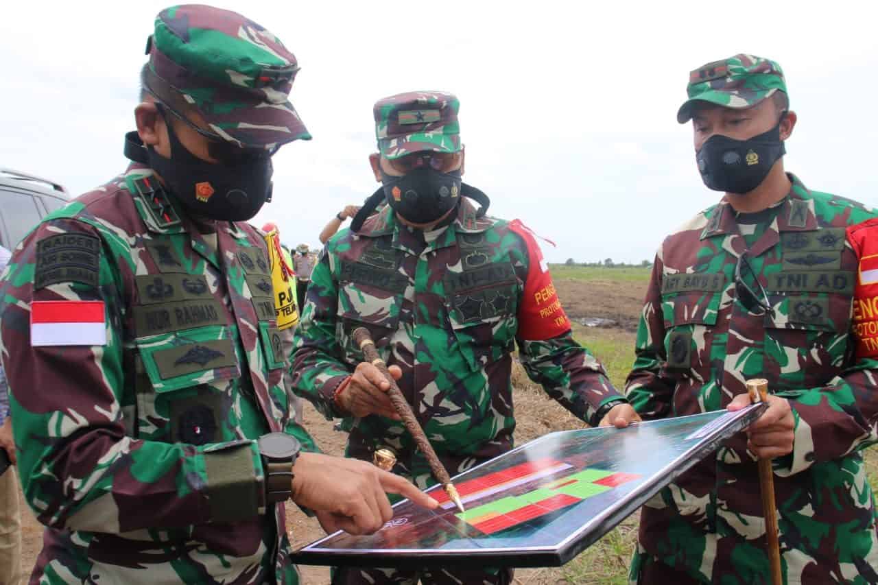 Kunjungan Kerja di Kalteng, Pangdam XII/TPR Tinjau Perkembangan Program Food Estate Dadahup