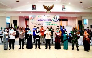 Danrem 162/WB Bersama Forkopimda NTB Vaksin Covid-19