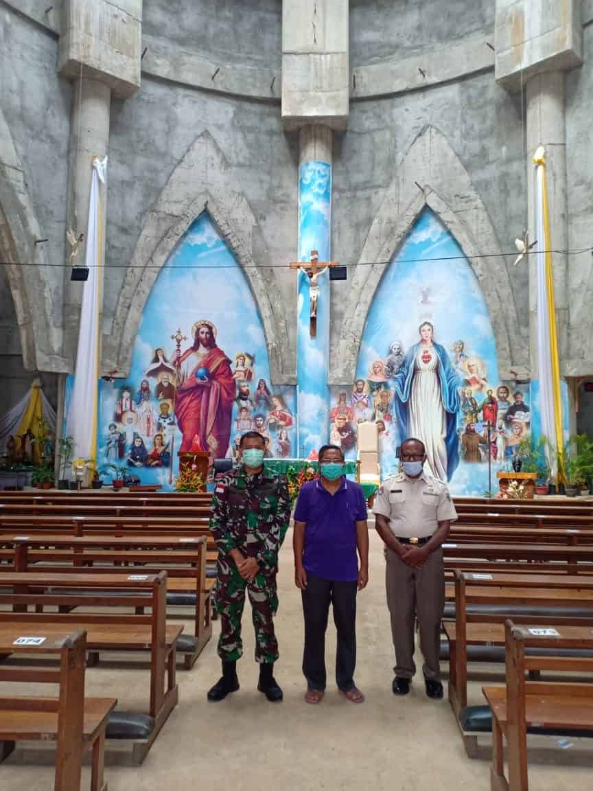 Pererat Silaturahmi Dengan Tokoh Agama, Kabintal Cenderawasih Kunjungi Gereja Katedral Jayapura