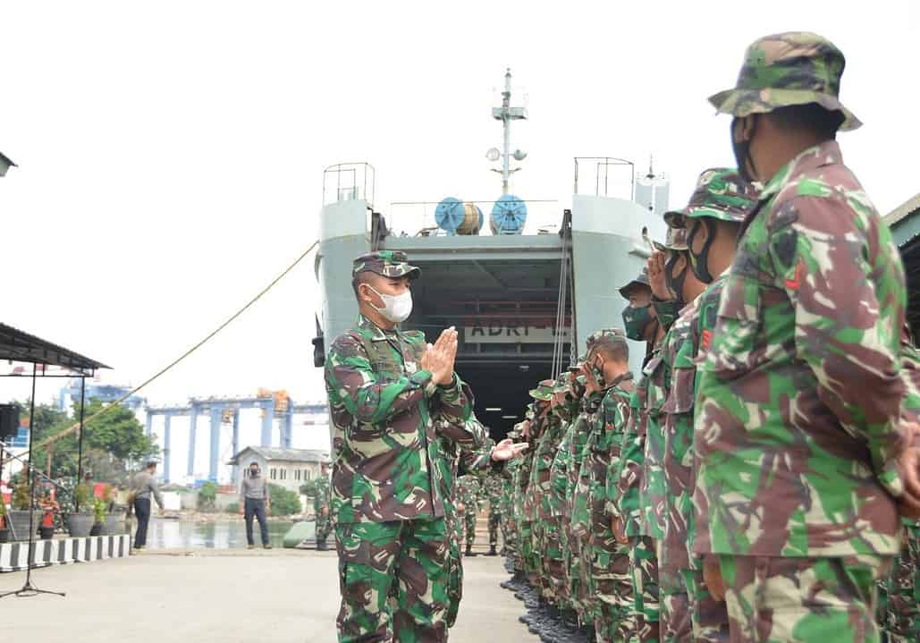 Kapal ADRI-L Kembali Dari Misi Kemanusiaan di Kalimantan Selatan