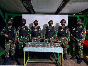 Puluhan Paket Ganja Kering Diamankan Satgas Pamtas Yonif MR 413 Di Perbatasan RI – PNG