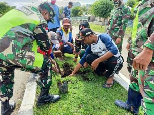 Tanam Ratusan Pohon, Satgas Yonarmed 3/105 Hijaukan Perbatasan RI-RDTL