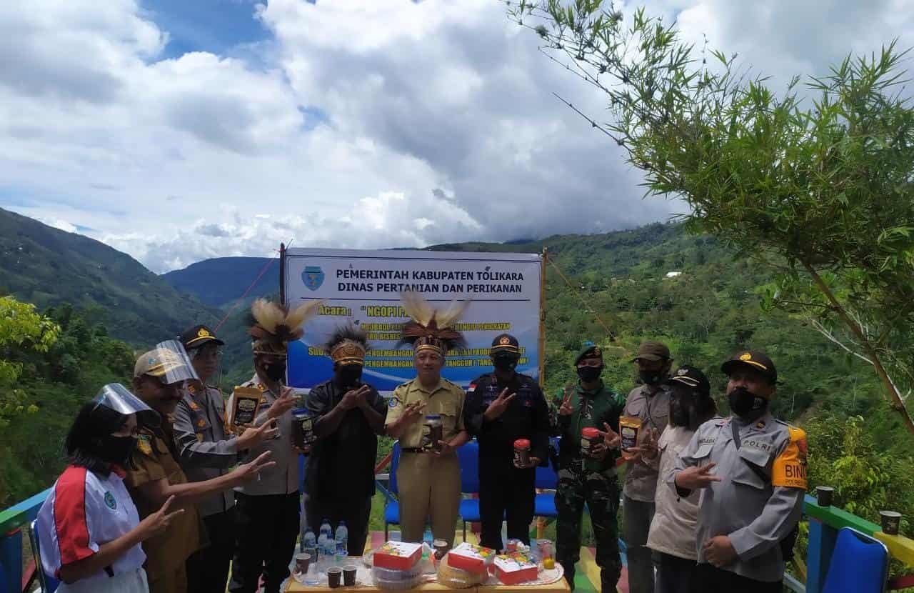 Satgas Yonif PR 432 Kostrad Ngopi Bersama Muspida dan Dinas Pertanian Tolikara