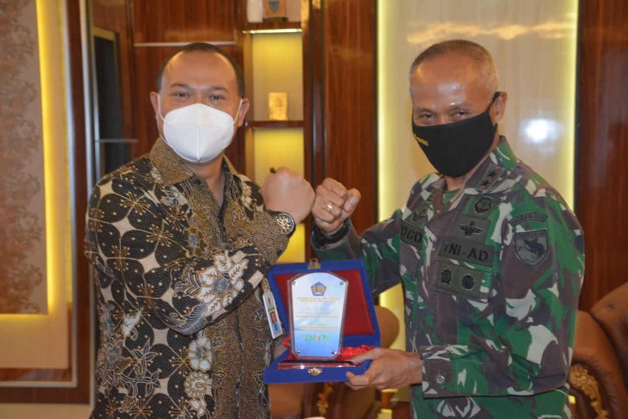 Komitmen Bangun Zona Integritas, Kankanwil DJKN Papua Temui Pangdam XVI/Cenderawasih