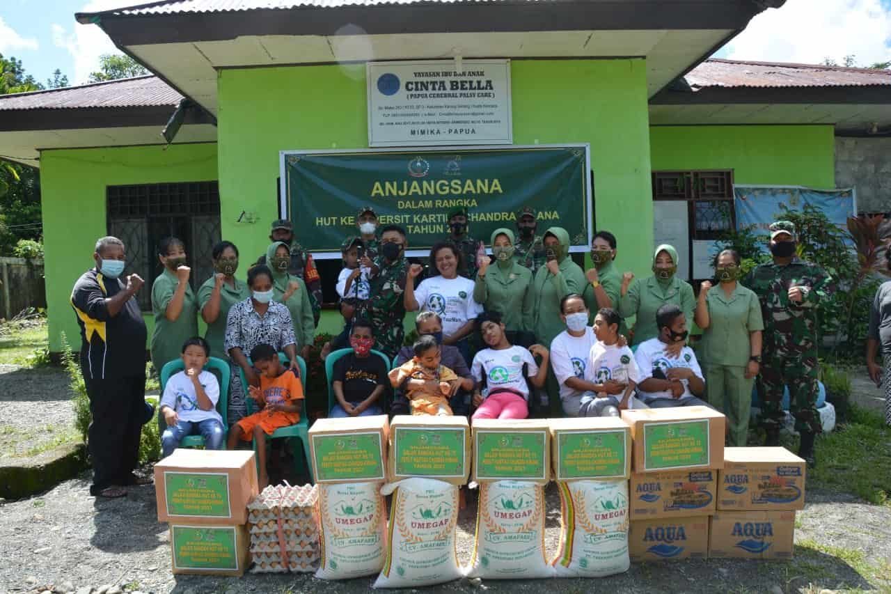 Sambangi Yayasan Ibu dan Anak Cinta Bella, Dandim 1710/Mimika Beri Bantuan Anak Lumpuh Otak