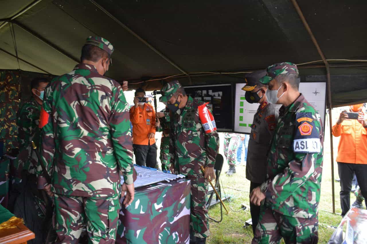 Puncak LKO, Kodam II/Swj dan Koopsau I Gelar Latihan Aplikasi Penanggulangan Karhutla