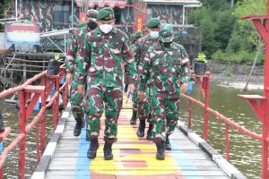 Pangkostrad Datangi Prajuritnya di Perbatasan RI-Malayasia