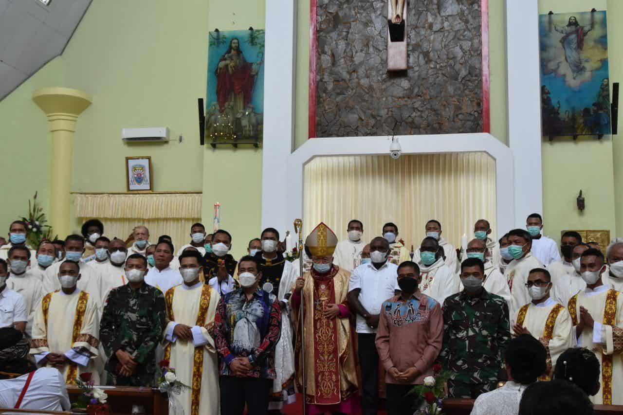 Danrem 174 Merauke Hadiri Pentabisan Imam Baru dan Diakon Keuskupan Agung Merauke