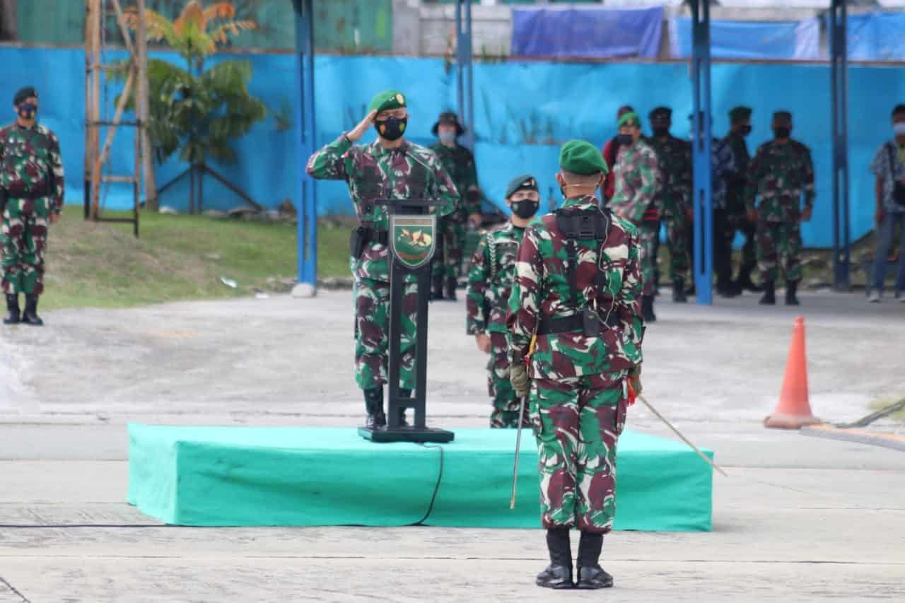 Pangdam XVII/Cenderawasih Pimpin Penghormatan Terakhir Pelepasan Jenazah Wagub Papua